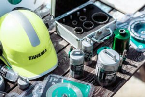 Najlepsze narzędzia glazurnicze 2025 – co powinno znaleźć się w Twoim zestawie?